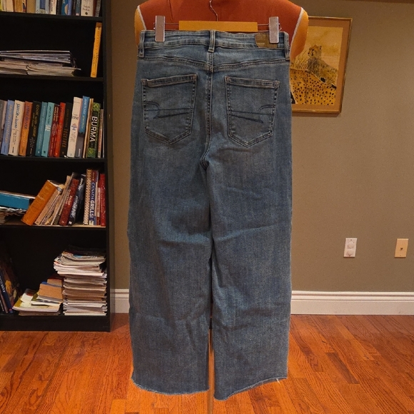 American Eagle Outfitters Flare Wide Leg Blue Jeans - Picture 3 of 7